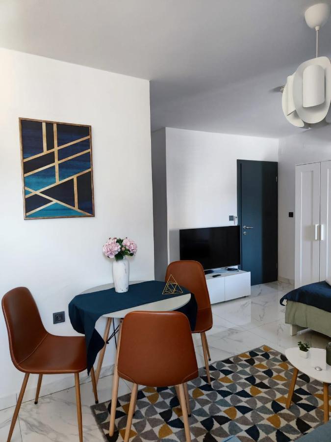 Apartment Augustini Cres Exterior foto